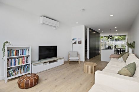 Photo of property in 20g Fisher-point Drive, Auckland Central, Auckland, 1010