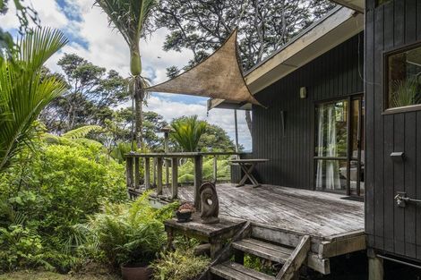 Photo of property in 126 Waihirere Drive, Tuateawa, Coromandel, 3583