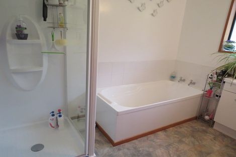 Photo of property in 54 Welshmans Gully Road, Waikaia, 9778