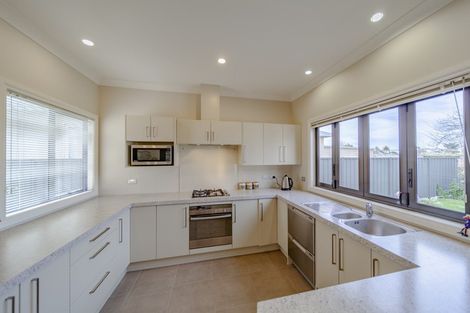 Photo of property in 18 Herrick Street, Marewa, Napier, 4110