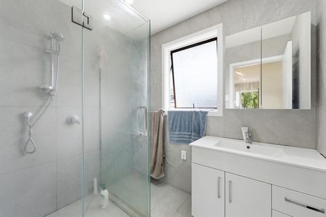 Photo of property in 21 Sharland Avenue, Manurewa, Auckland, 2102