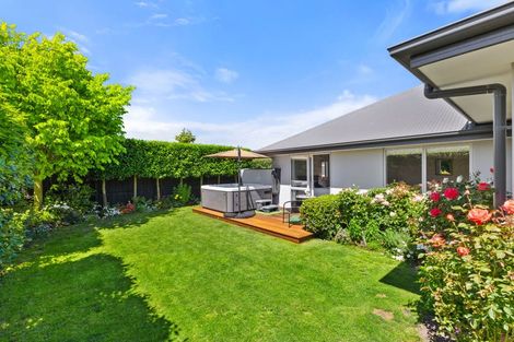 Photo of property in 84 Metehau Street, Marshland, Christchurch, 8083