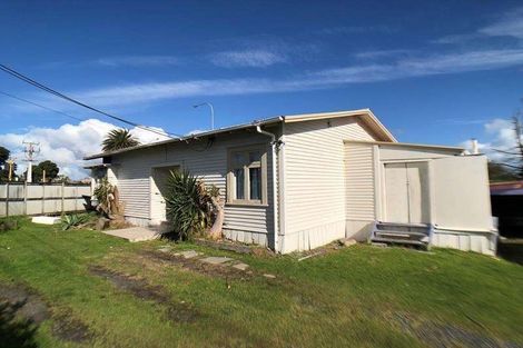 Photo of property in 19 Esmonde Road, Takapuna, Auckland, 0622