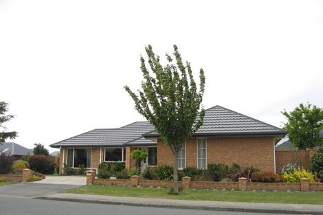 Photo of property in 16b Kingsbury Avenue, Rangiora, 7400