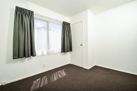 Photo of property in 4a Saint Lukes Place, Bader, Hamilton, 3206