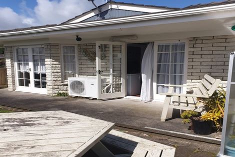 Photo of property in 126 Racecourse Road, Waiuku, 2123