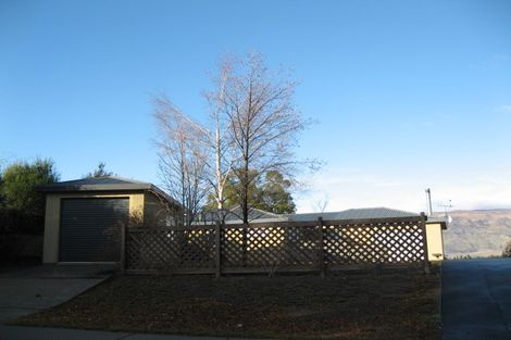 Photo of property in 14 Rob Roy Lane, Wanaka, 9305