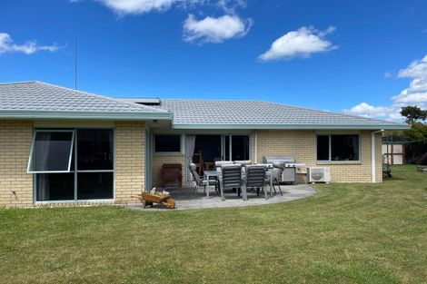 Photo of property in 30 Saint Andrews Drive, Bethlehem, Tauranga, 3110