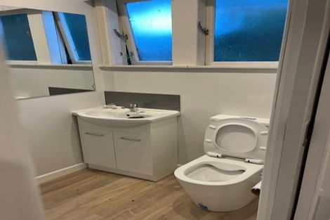 Photo of property in 462 Evans Bay Parade, Hataitai, Wellington, 6021