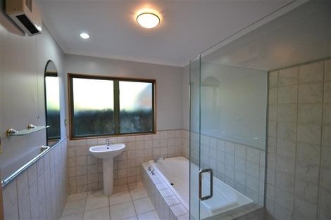 Photo of property in 12 Ardilea Avenue, Stoke, Nelson, 7011