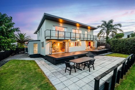 Photo of property in 14 Tide Close, Mount Wellington, Auckland, 1060