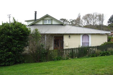 Photo of property in 3 Gorman Street, Macandrew Bay, Dunedin, 9014