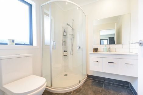 Photo of property in 8 Poplar Grove, Feilding, 4702