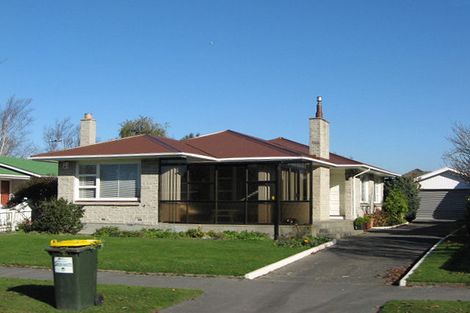 Photo of property in 148 Warren Crescent, Hillmorton, Christchurch, 8025