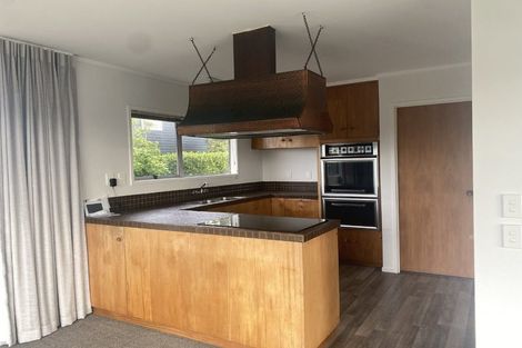 Photo of property in 93 Hebron Road, Waiake, Auckland, 0630