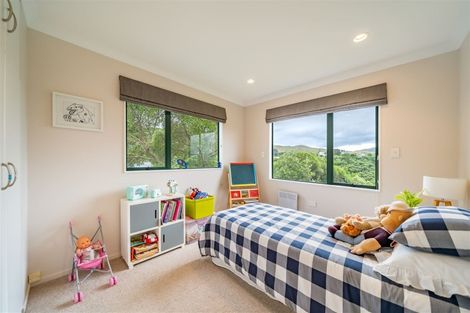 Photo of property in 122 Redvers Drive, Belmont, Lower Hutt, 5010