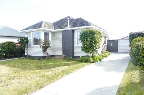 Photo of property in 25 Vancouver Crescent, Wainoni, Christchurch, 8061