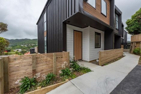 Photo of property in 2/38 Bankot Crescent, Ngaio, Wellington, 6035