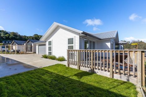 Photo of property in 37 Sycamore Grove, Lower Vogeltown, New Plymouth, 4310