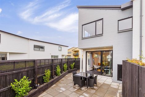 Photo of property in 10 Frank Gill Road, Hobsonville, Auckland, 0616