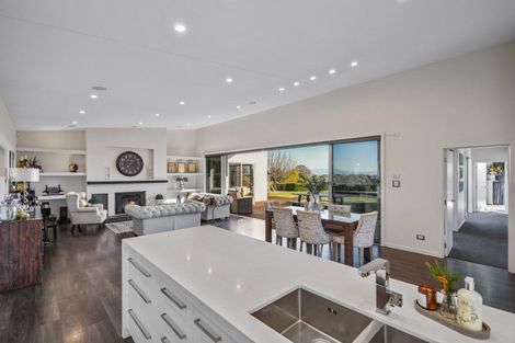 Photo of property in 44 Aintree Road, Havelock North, 4130