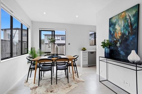 Photo of property in 43 Adlam Lane, Takanini, 2112