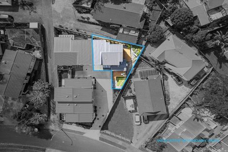 Photo of property in 50d Sandgate Avenue, Botany Downs, Auckland, 2010