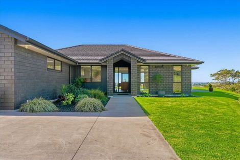 Photo of property in 25 Morepork Way, Papamoa, 3183