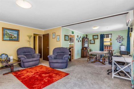 Photo of property in 62 Huanui Street, Ranui, Porirua, 5024