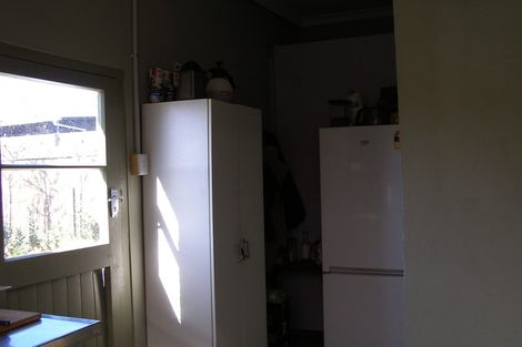 Photo of property in 77 Lochiel Branxholme Road, Lochiel, Winton, 9781