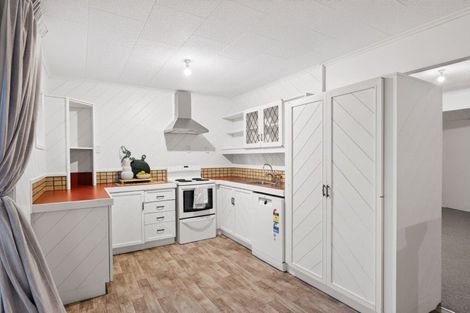 Photo of property in 20 Lysnar Street, Okitu, Gisborne, 4010