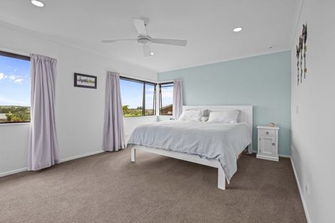 Photo of property in 36 Castaway Place, Gulf Harbour, Whangaparaoa, 0930