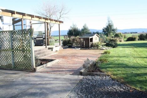 Photo of property in 916 Riverton Otautau Road, Gummies Bush, Riverton, 9883