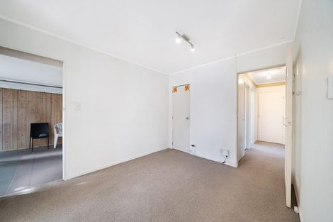 Photo of property in 1/47 Flanshaw Road, Te Atatu South, Auckland, 0610