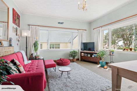 Photo of property in 4/56 Tanera Crescent, Brooklyn, Wellington, 6021