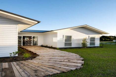 Photo of property in 12 Willow Lane, Acacia Bay, Taupo, 3385
