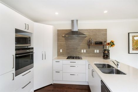 Photo of property in 16 Kaiwaka Road, Waiuku, 2123