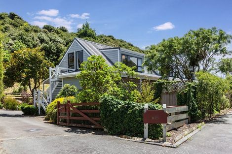 Photo of property in 87b Joseph Banks Drive, Whitby, Porirua, 5024