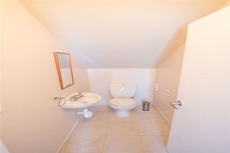 Photo of property in 132a Mcleod Road, Te Atatu South, Auckland, 0610