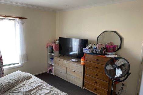 Photo of property in Tuscany Towers, 90/1 Ambrico Place, New Lynn, Auckland, 0600