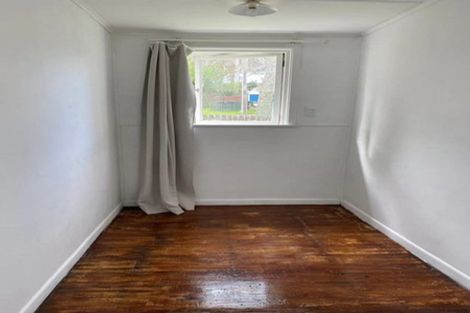 Photo of property in 81 Woodglen Road, Glen Eden, Auckland, 0602