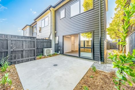Photo of property in 24d Palmer Crescent, Silverstream, Upper Hutt, 5019