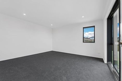 Photo of property in 13 Viv Green Place, Pokeno, 2402