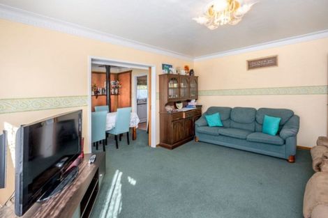 Photo of property in 2a Sylvan Avenue, Waikanae, 5036