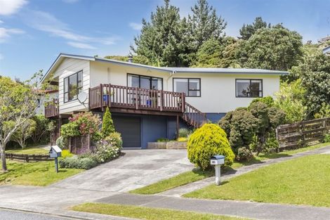 Photo of property in 12 Transom Close, Whitby, Porirua, 5024