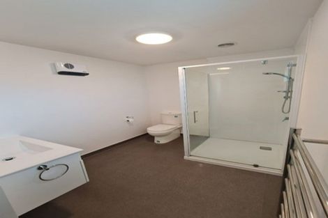 Photo of property in 28 Shand Crescent, Riccarton, Christchurch, 8041