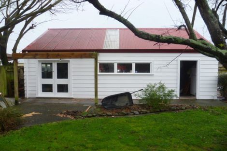 Photo of property in 64 Pencarrow Street, Highbury, Palmerston North, 4412