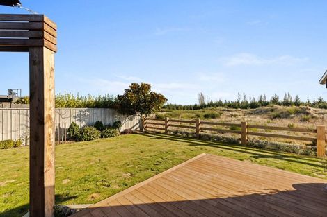 Photo of property in 33 Te Hurunui Drive, Pegasus, 7612