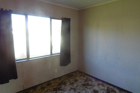 Photo of property in 27 Trevor Hosken Drive, Wiri, Auckland, 2104