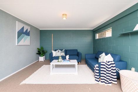 Photo of property in 7 Cornish Place, Feilding, 4702